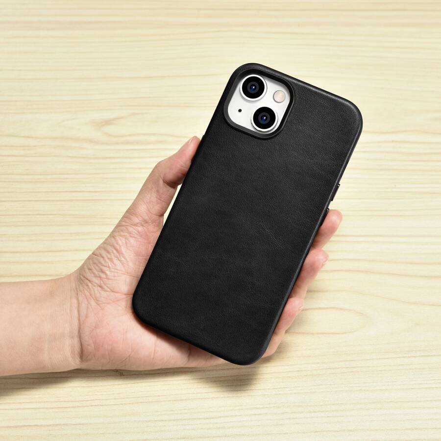 iCarer Oil Wax Premium Leather Case skórzane etui iPhone 14 magnetyczne z MagSafe czarny (WMI14220701-BK)